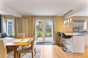 Family Dining Kitchen- click for photo gallery